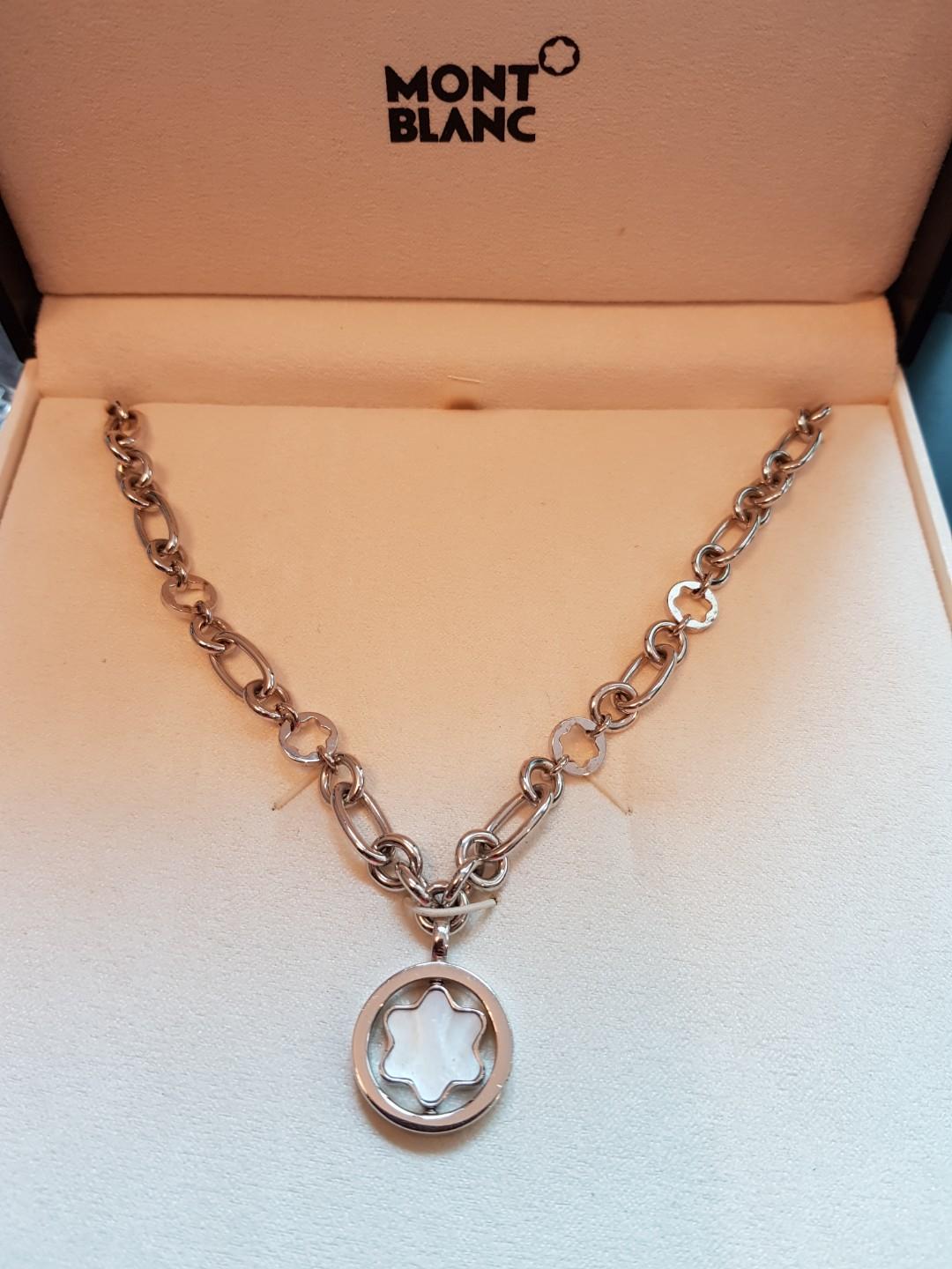 Montblanc star online necklace
