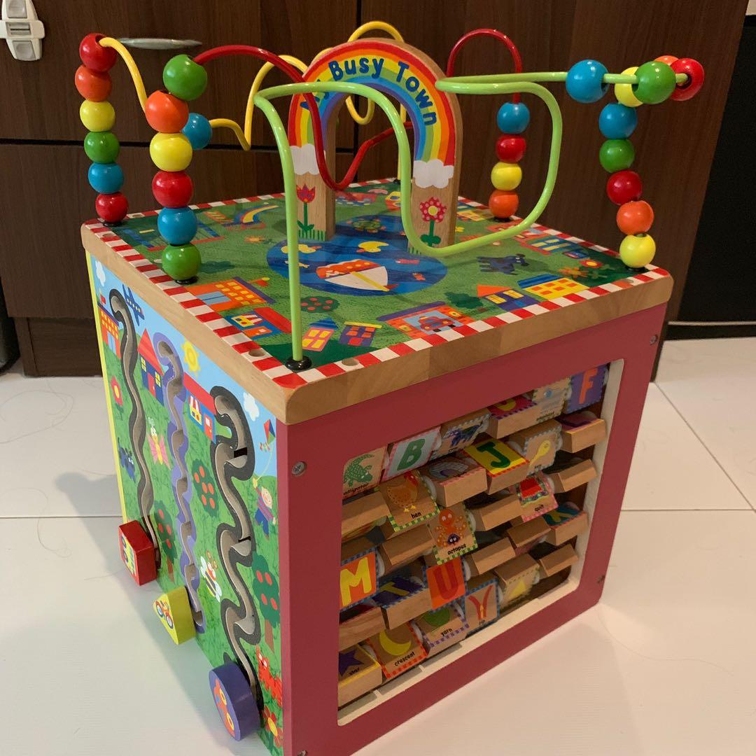 my busy town cube