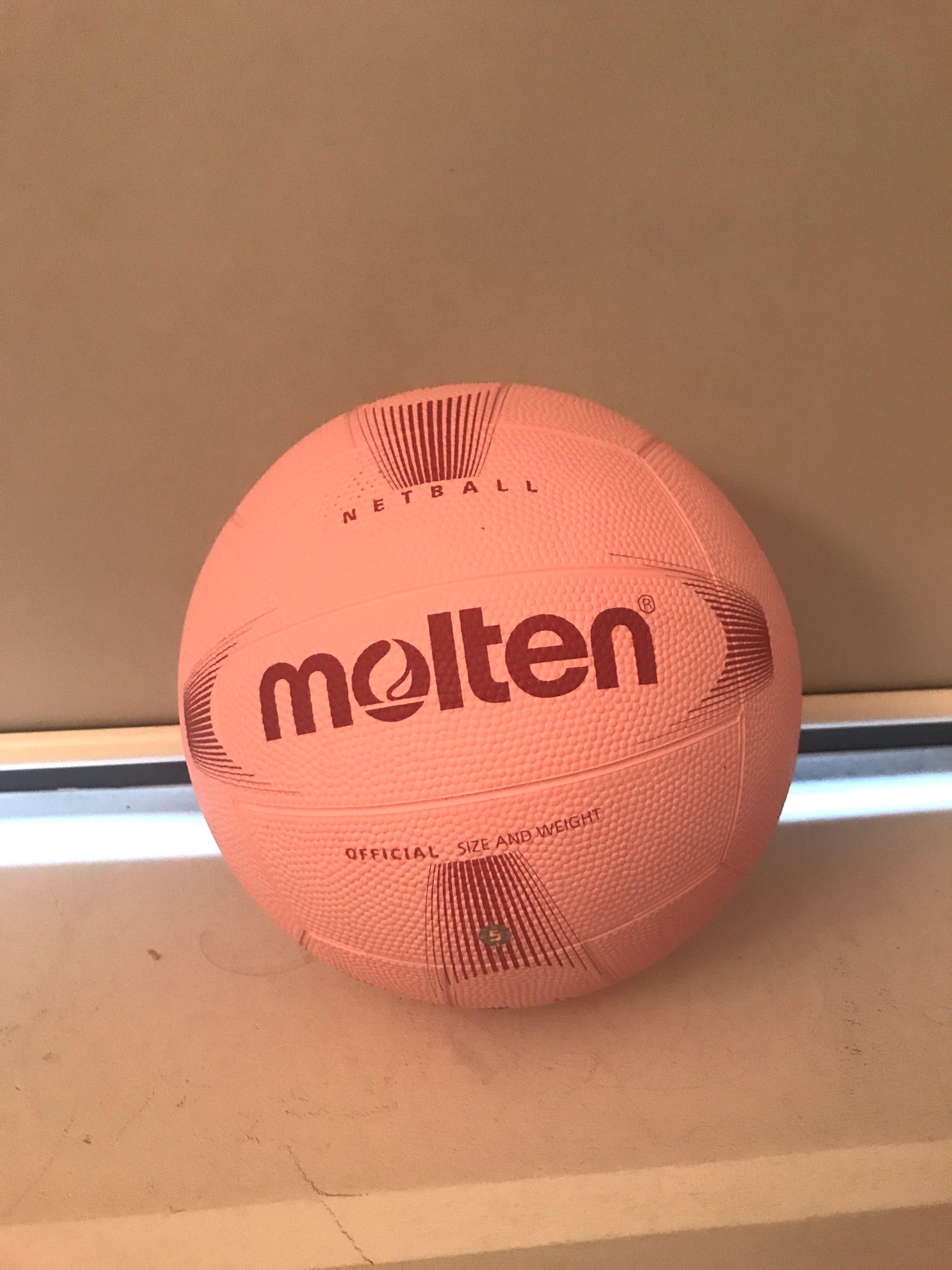 Net Ball Racket Netball, Sports Equipment, Sports & Games, Racket & Ball Sports on ...