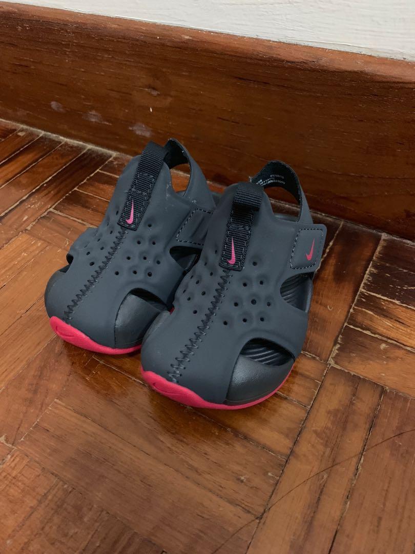 4c nike sandals