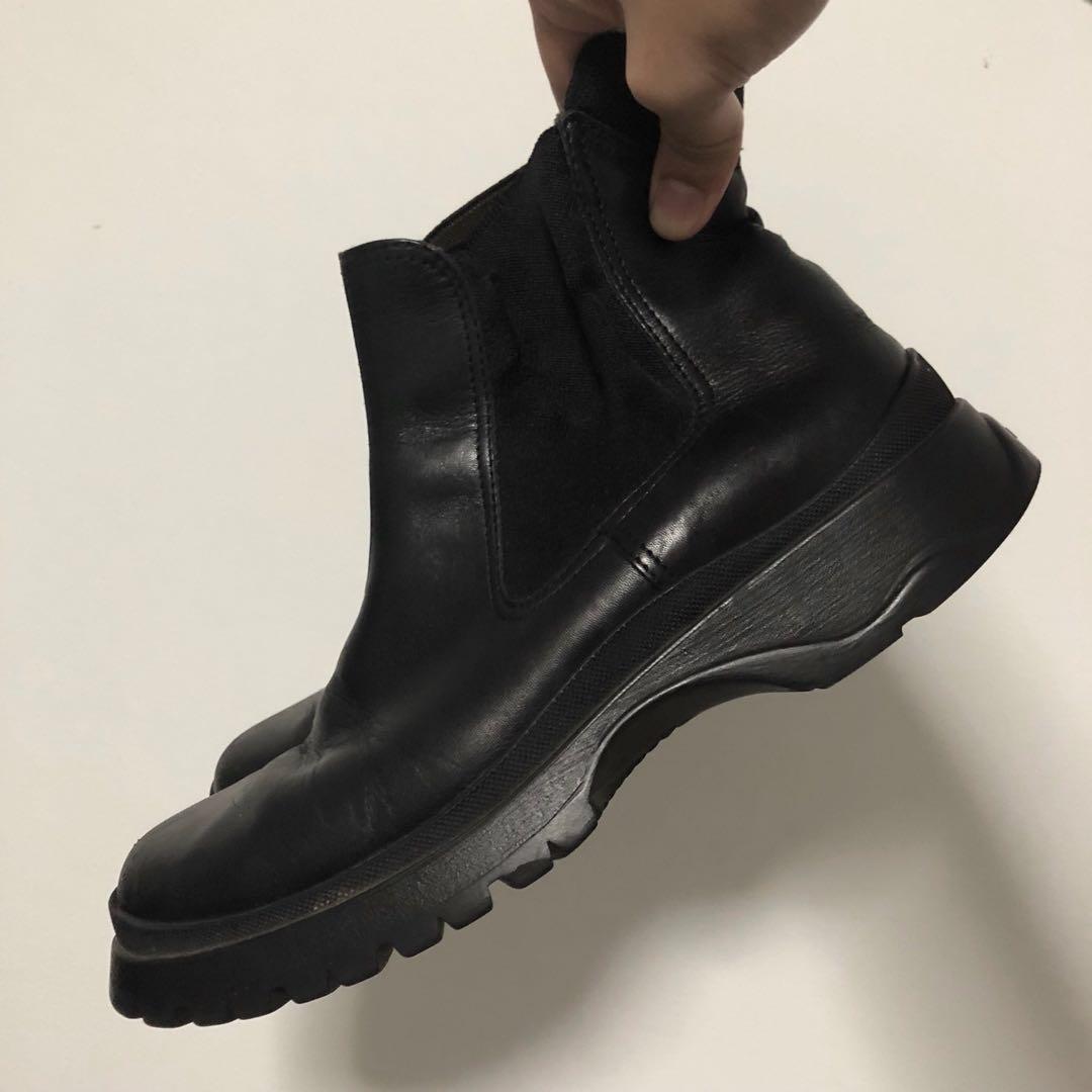 Chelsea boots prada store
