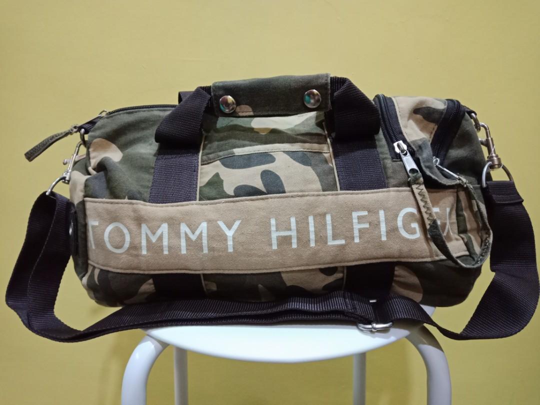 tommy hilfiger camo duffle bag