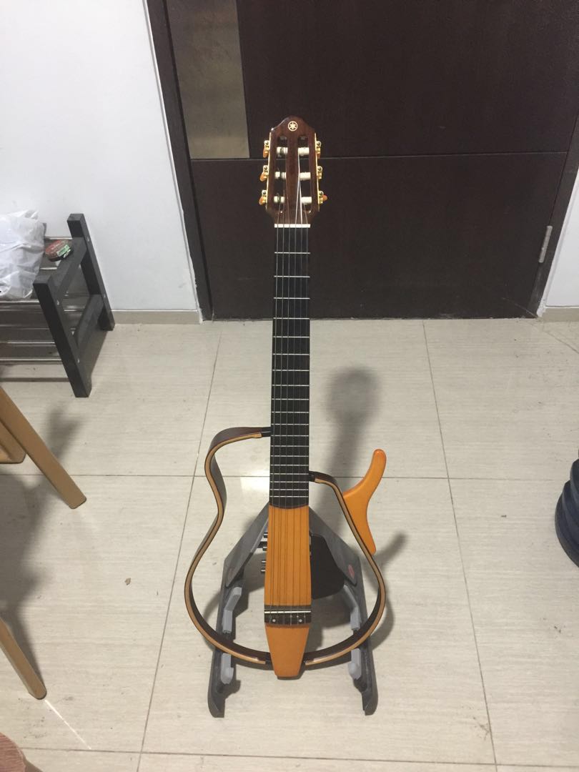 Yamaha silent deals guitar slg130nw