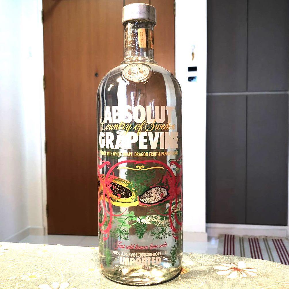 1l Absolut Grapevine Vodka Food Drinks Beverages On Carousell By starting a revolution in cocktail creation and launching a range of flavors never before. 1l absolut grapevine vodka