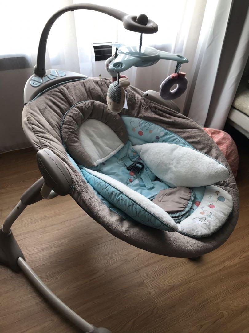 automated baby rocker