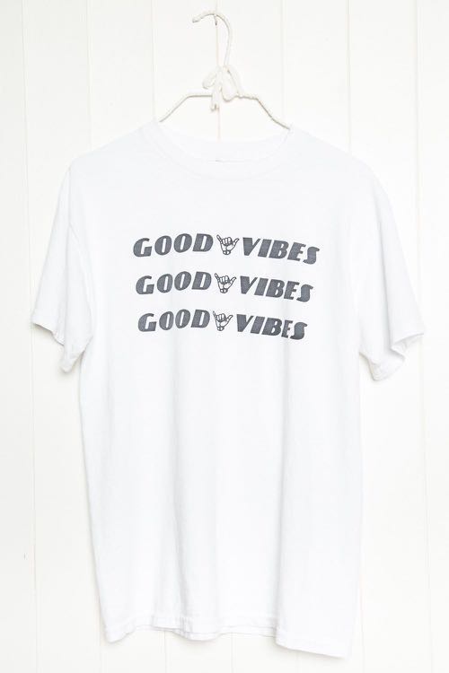 Brandy Melville Good Vibes Tee Tshirt Top Men S Fashion Clothes Tops On Carousell