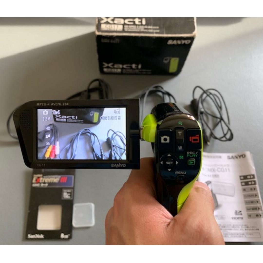 Free 8gb Sandisk Extreme Sdhc Sanyo Xacti High Definition Mpeg 4 Video Photo W Stereo Sound 10 Megapixels 5 0x Optical Zoom Electronics Others On Carousell