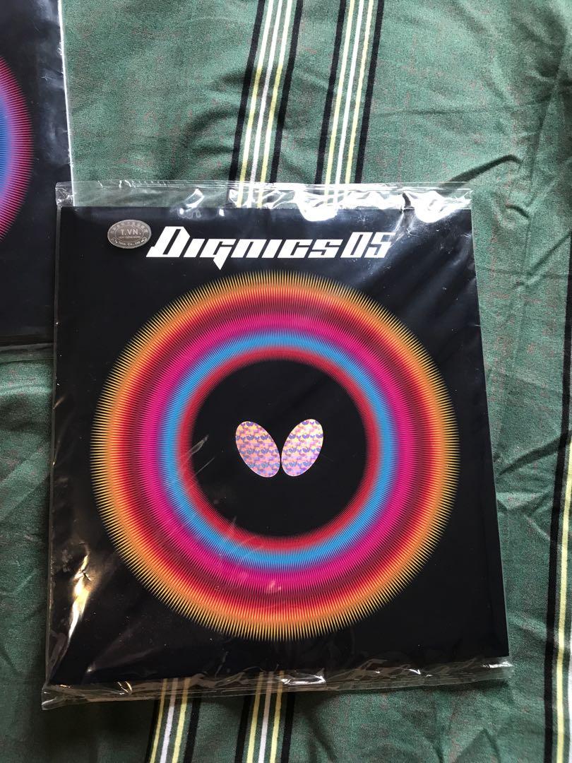 Genuine Butterfly Dignics 05 table tennis rubber, Sports Equipment