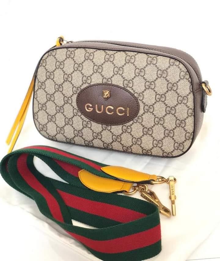 gucci purse with lion head
