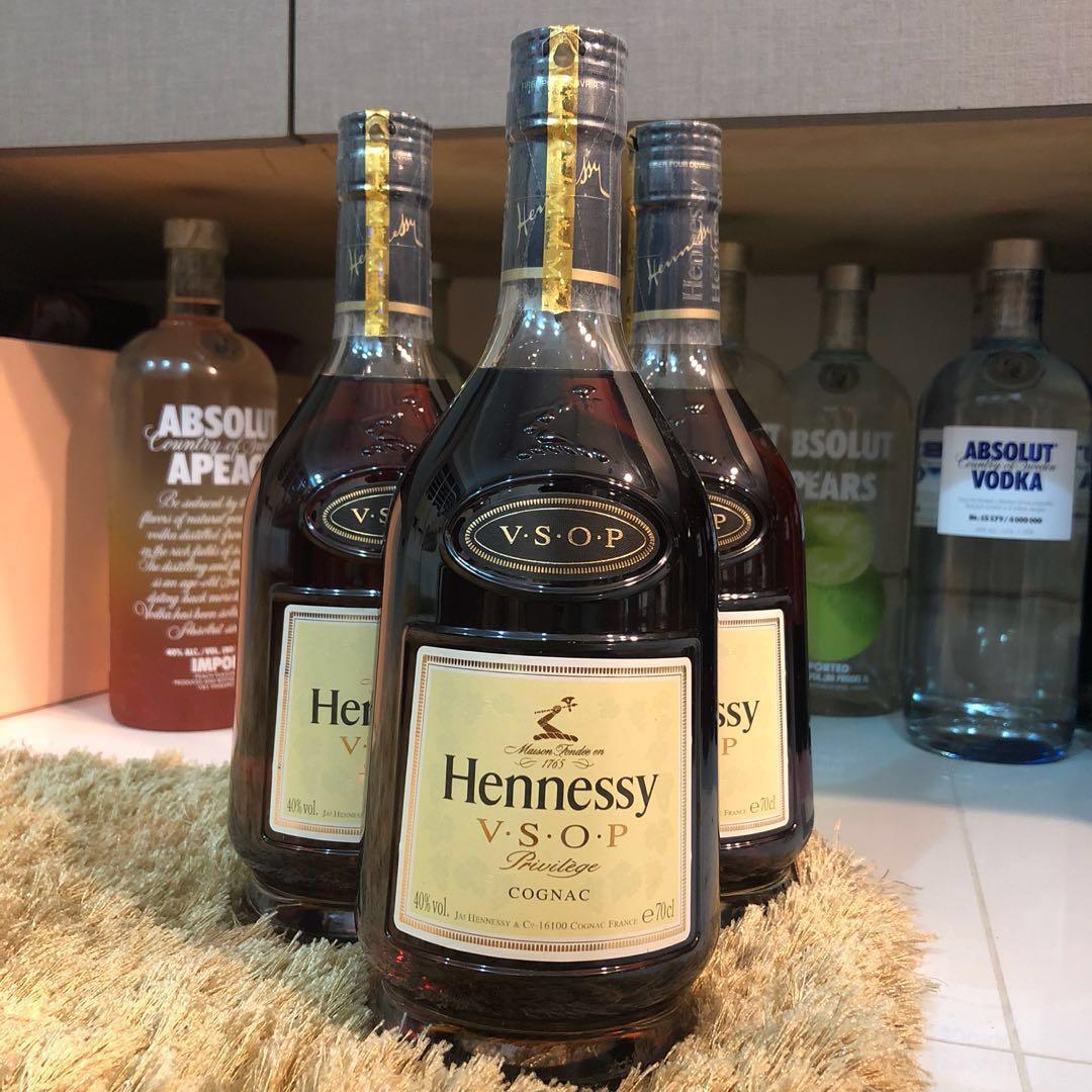 Hennessy VSOP Cognac 700ml, Food & Drinks, Alcoholic Beverages on Carousell