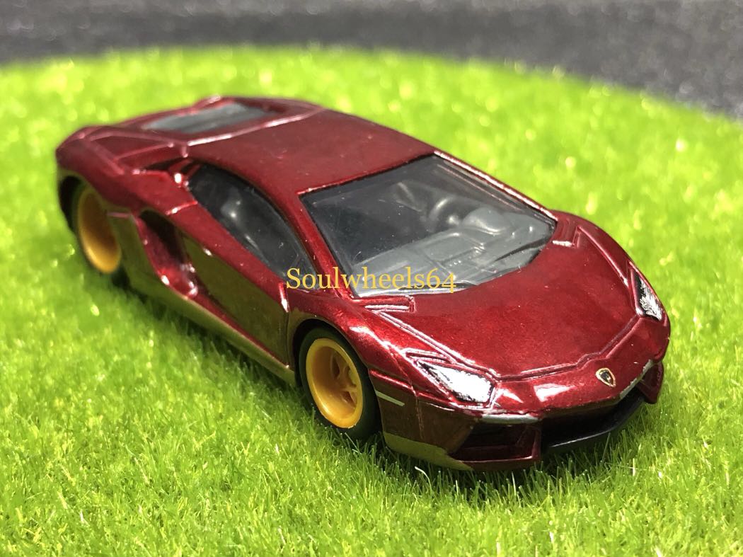 Hot Wheels Lamborghini Aventador Super Treasure Hunt STH, Hobbies & Toys,  Toys & Games on Carousell