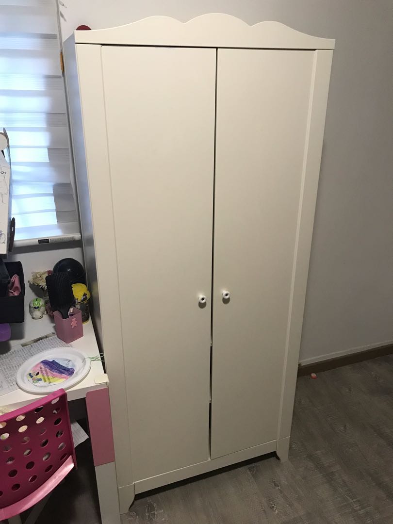 Hensvik wardrobe 2024
