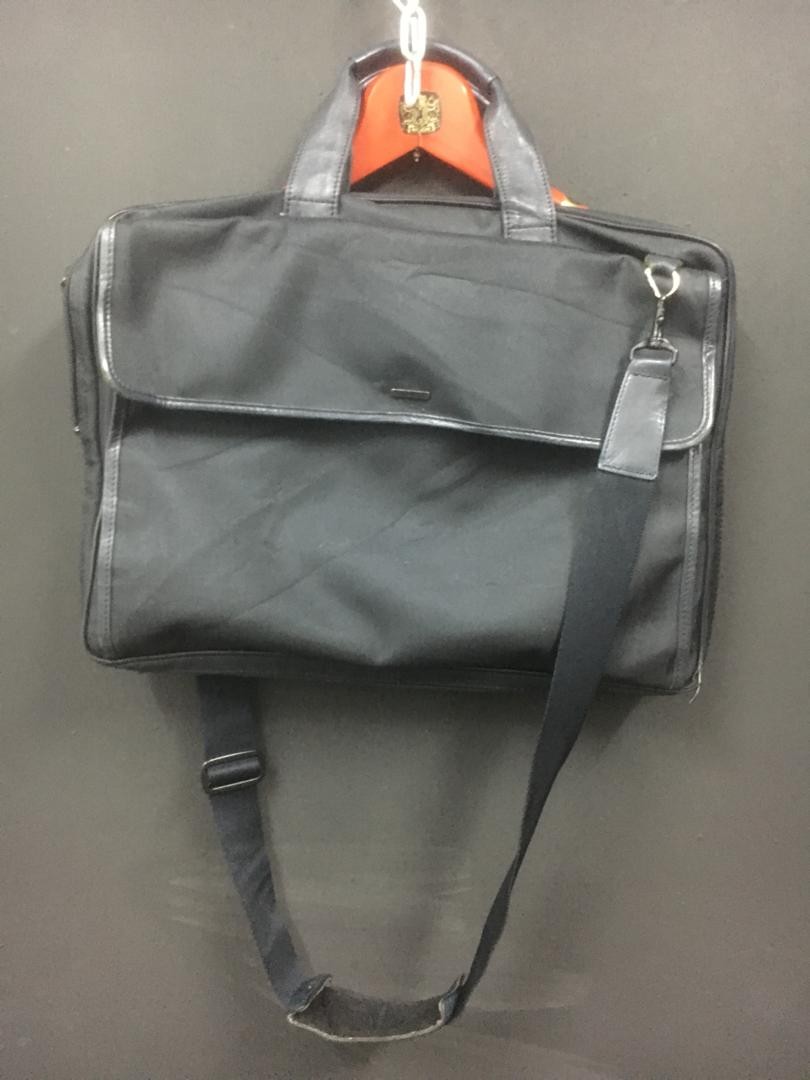 Issey miyake laptop store bag