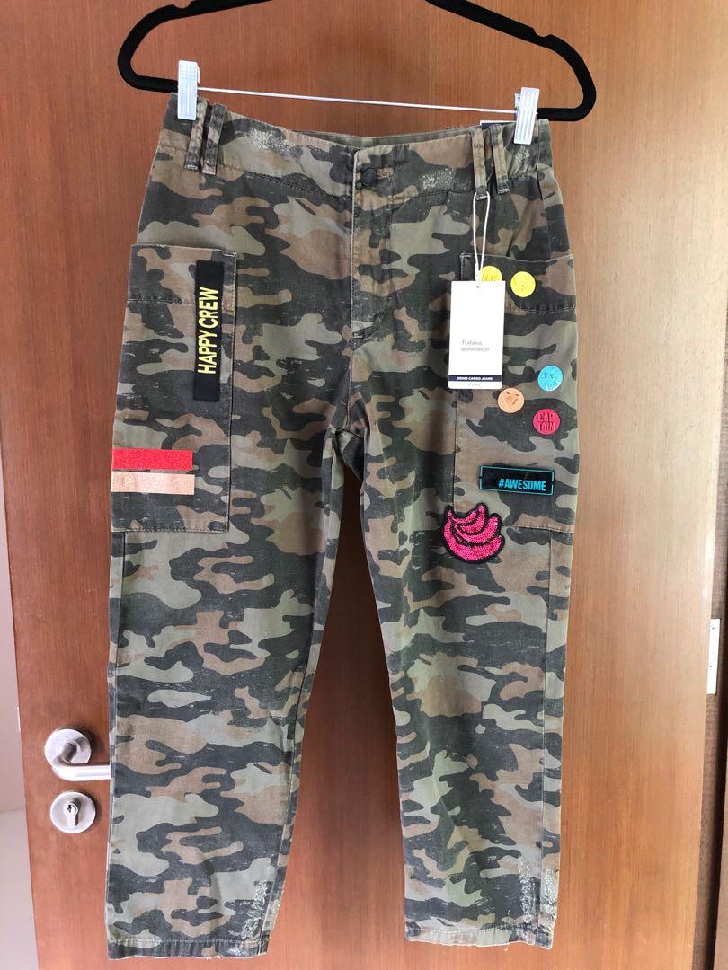 NEW Zara army cargo pants so 34, Women's Fashion, Clothes, Pants, Jeans & Shorts on Carousell