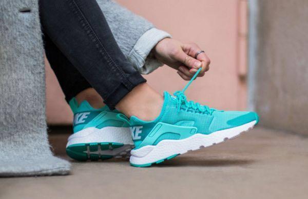 tiffany blue huaraches