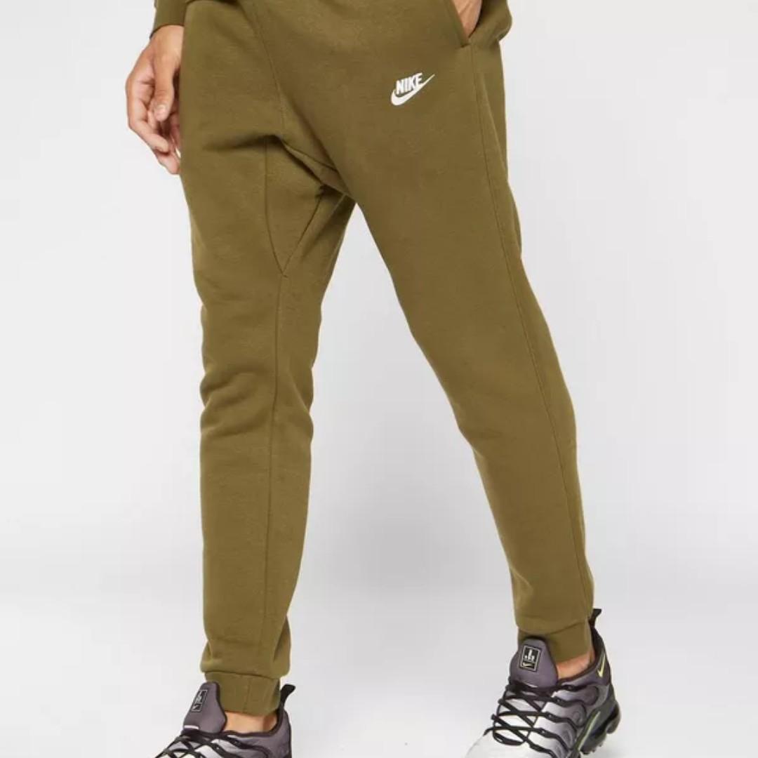 nike foundation cuffed joggers