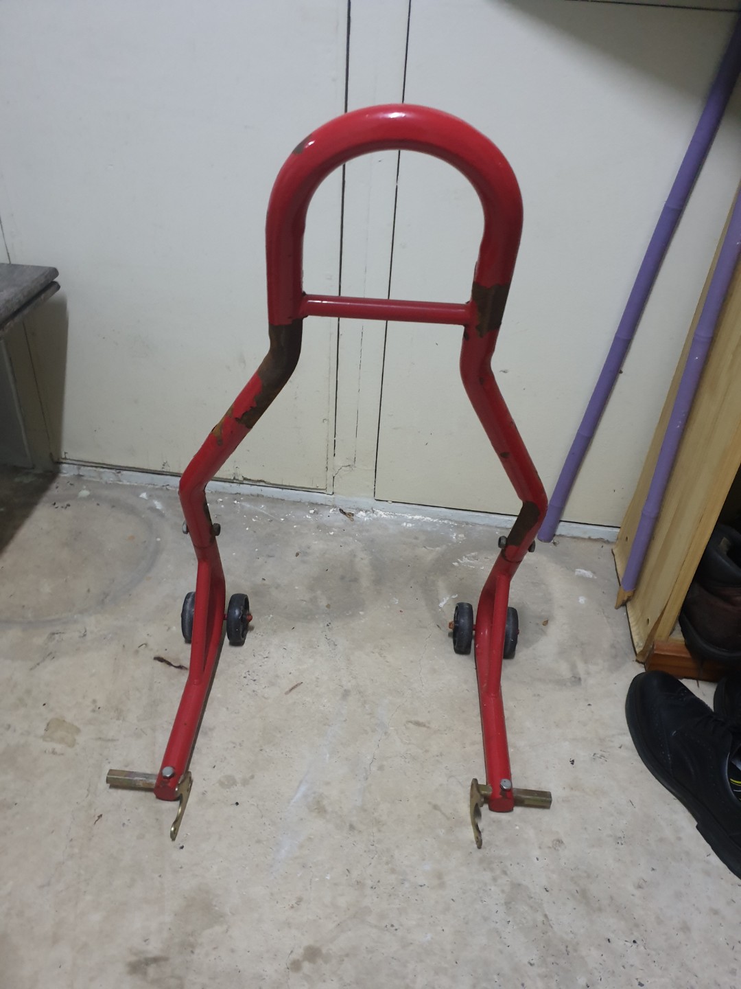 speed triple paddock stand