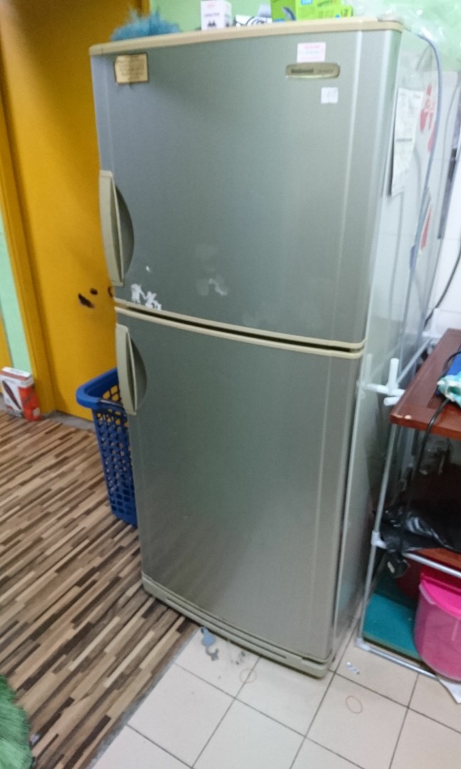 Peti Sejuk 2 Pintu Nasional Kitchen Appliances On Carousell