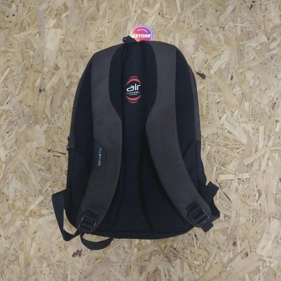 Samsonite backpack air channel system