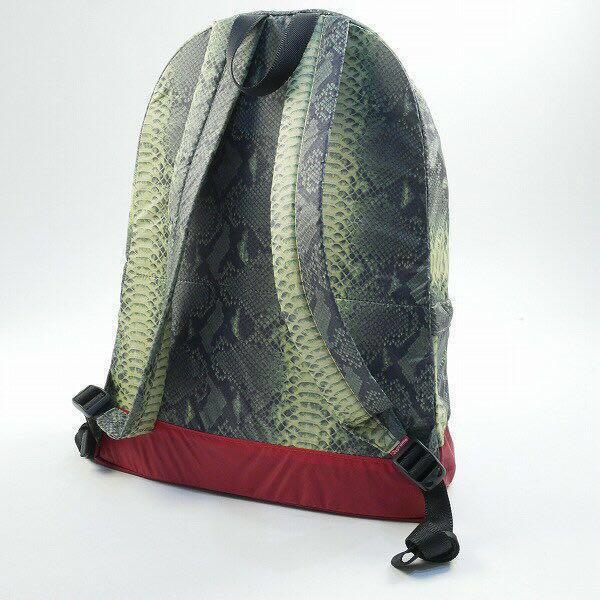 SUPREME x THE NORTH FACE SNAKESKIN