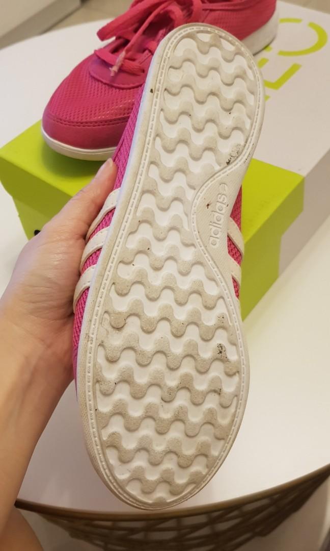 Pre Loved Authentic Adidas Neo QT Lite W Women Sneakers Shoes