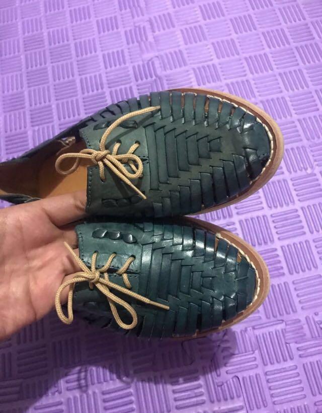 Viajecito (Category: Slippers and slides) located in Las Pinas. Submitted by enything (Listing ID 213793942, Image 3). Description: .