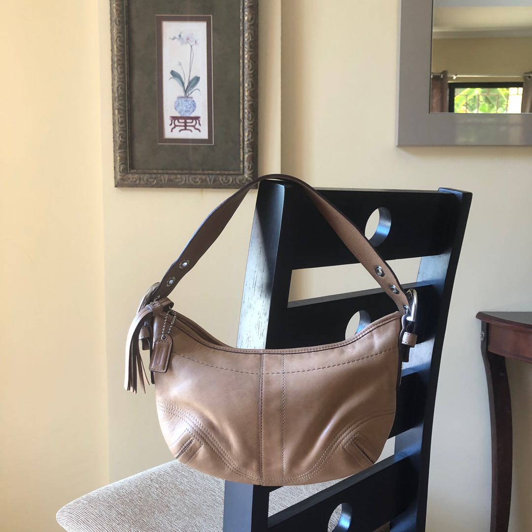 vintage coach leather shoulder bag