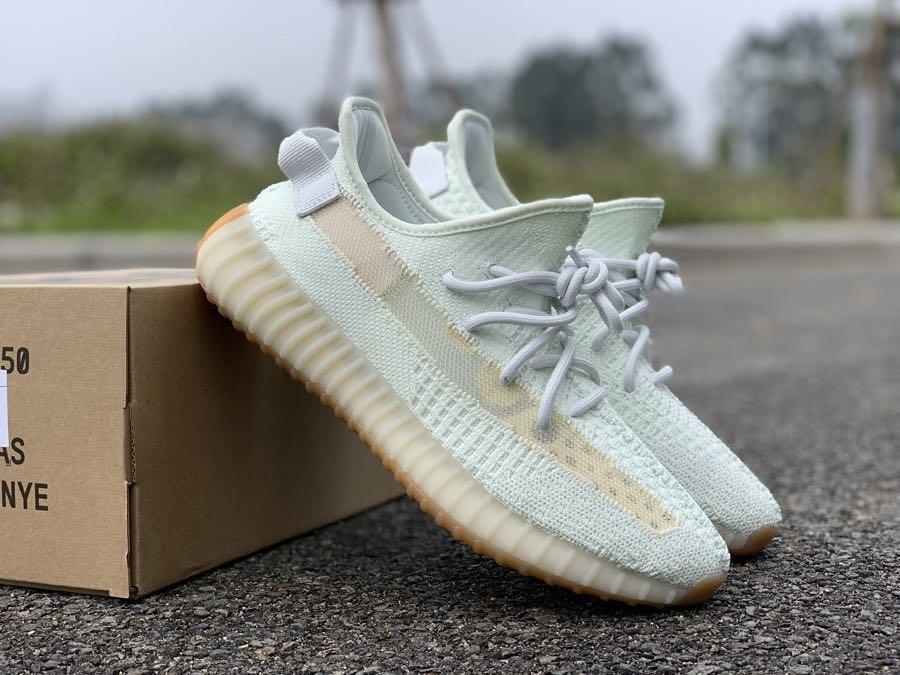 Adidas YEEZY Boost 350 V2 - HYPERSPACE 