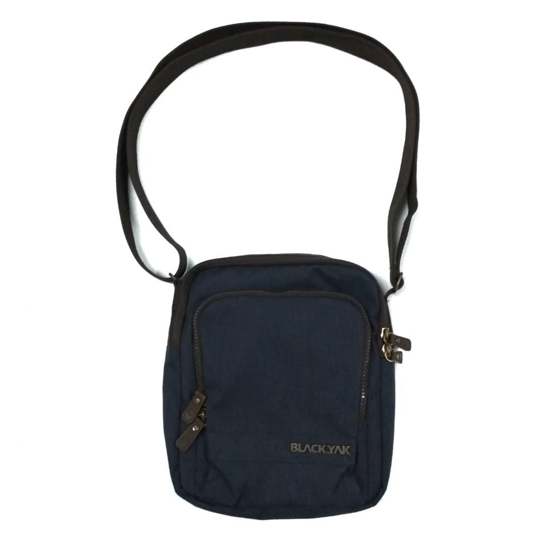Black Yak SLing Bag