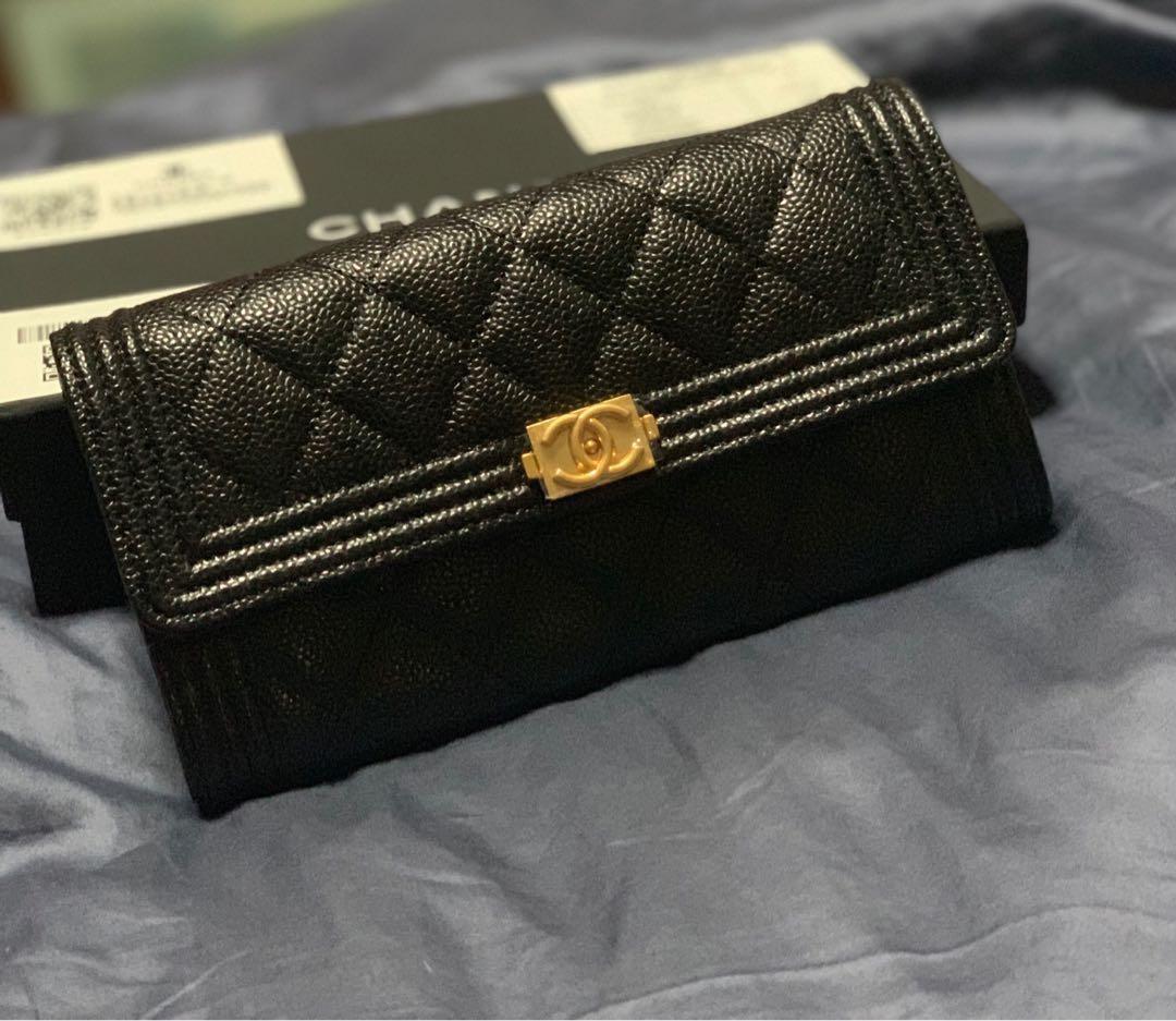 BOY CHANEL Long Flap Authentic wallet - Black with seasoned unique green  inner