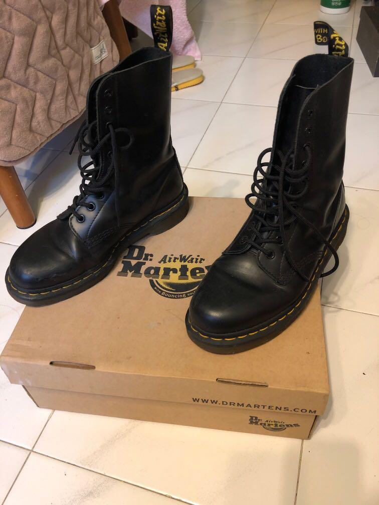 dr martens boots for sale near me