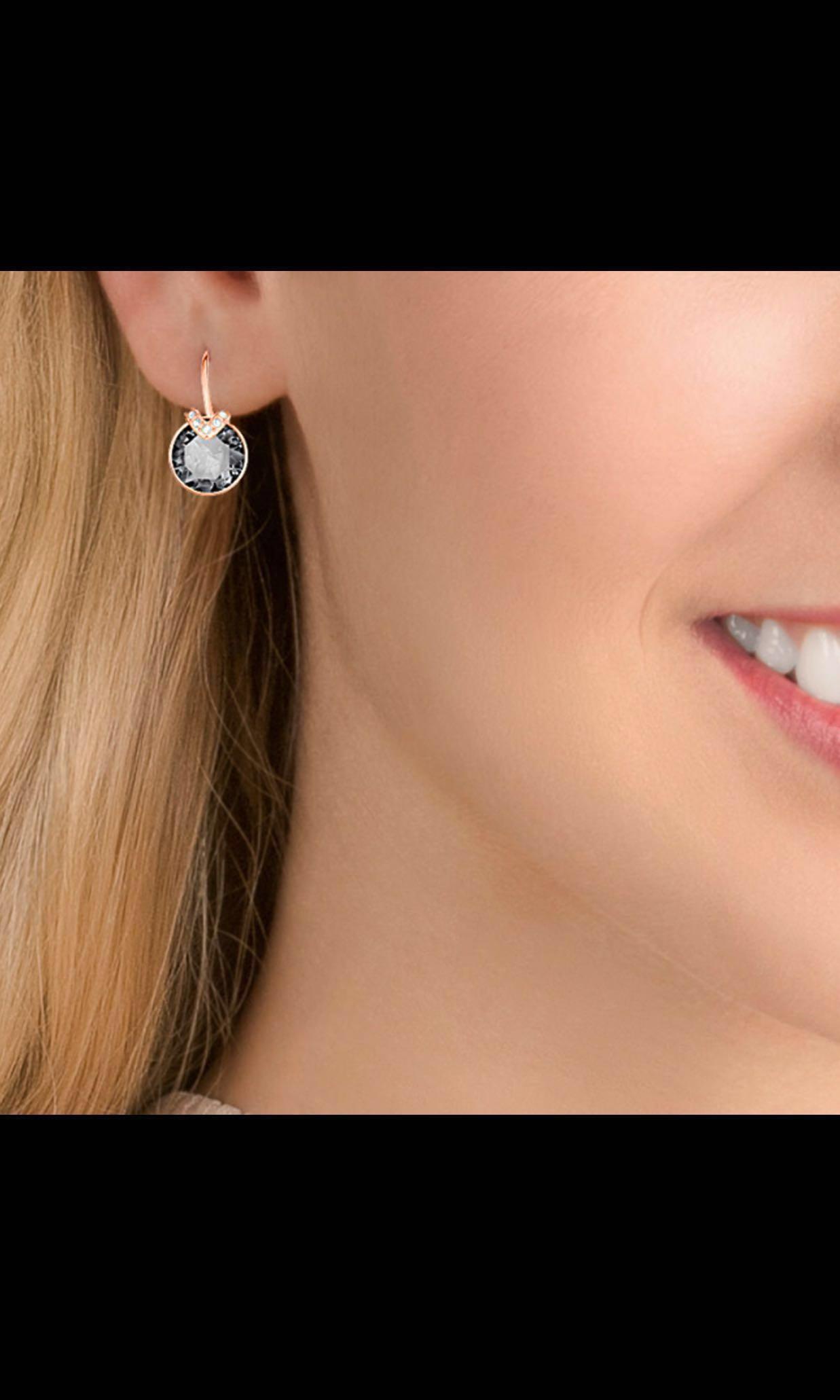 Swarovski bella sales v pierced earrings