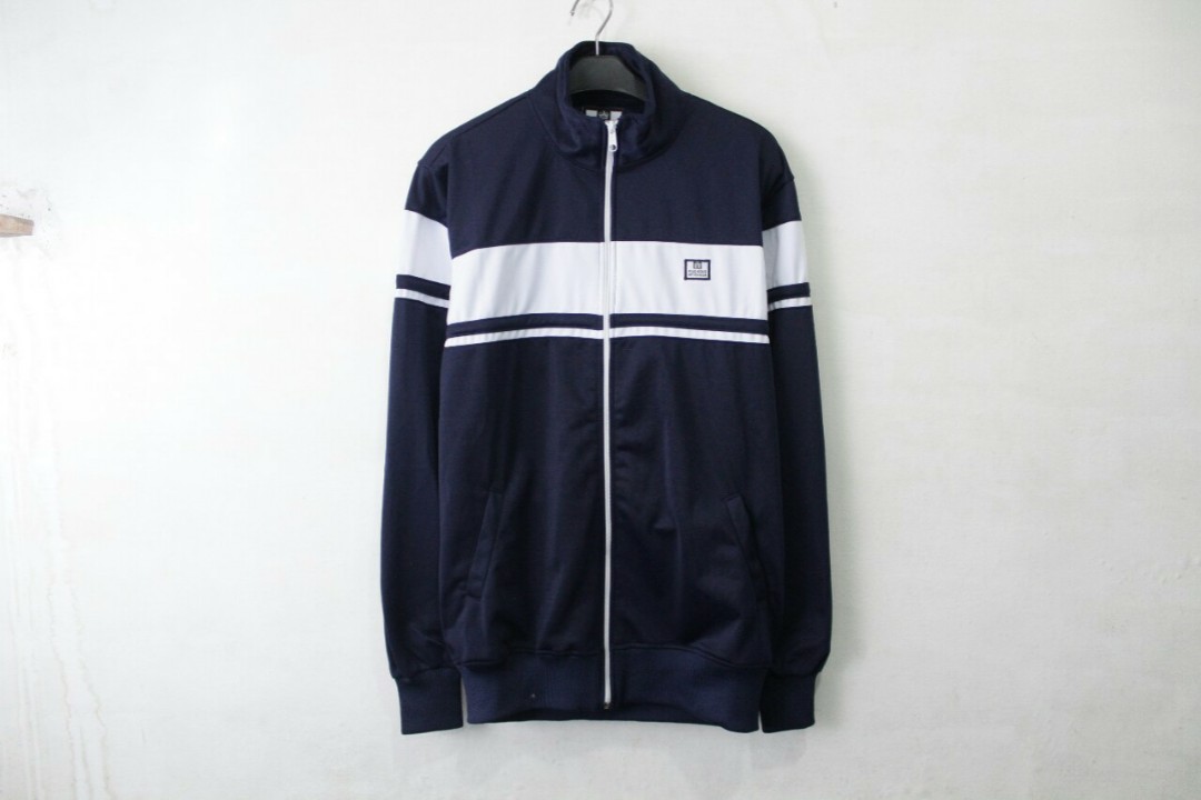 Jaket Tracktop Weekend Offender Ketchel Navy Fesyen Pria Pakaian Baju Luaran Di Carousell