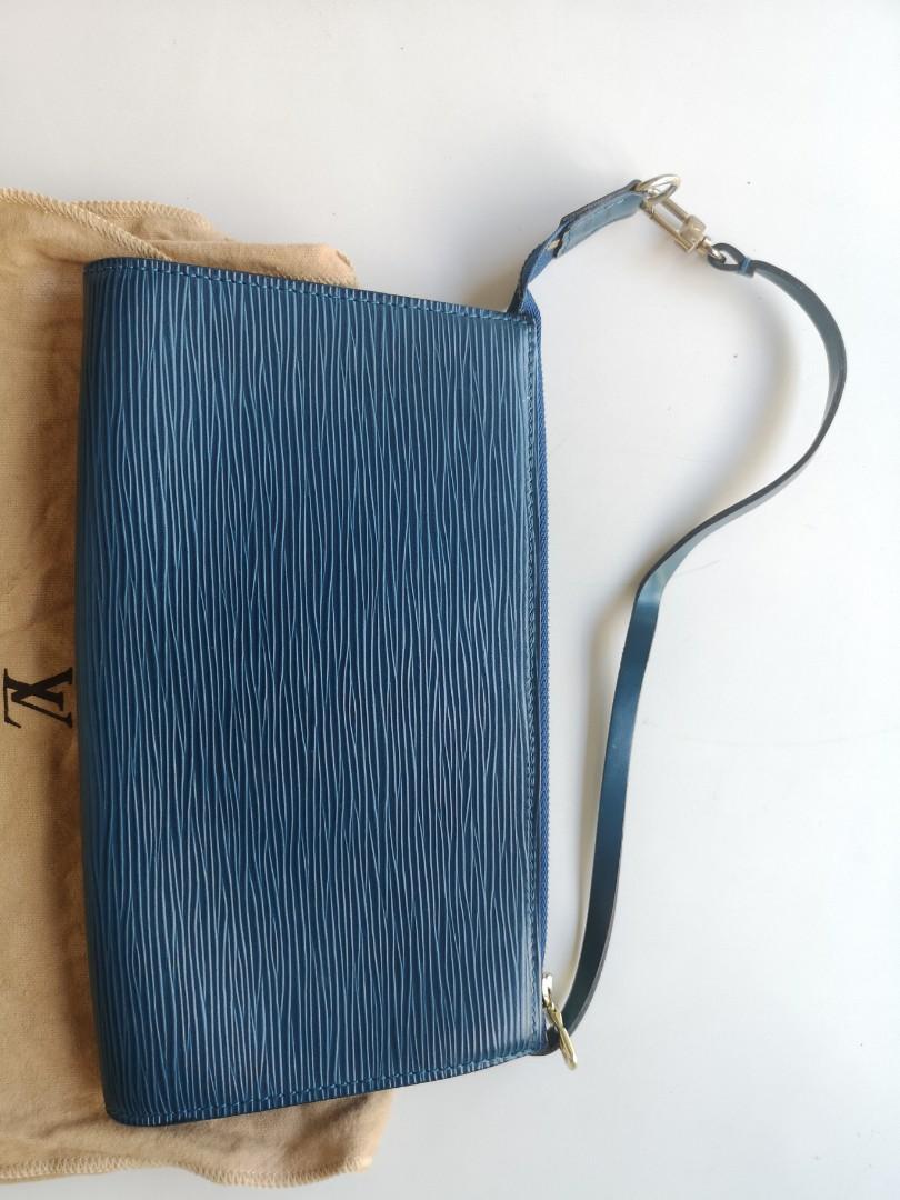 louis vuitton blue clutch