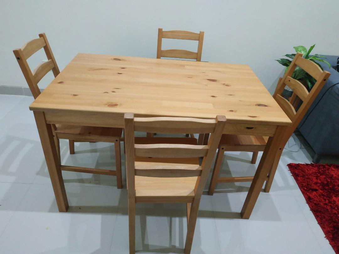 Meja Makan Dan 4 Kursi Ikea Tipe Jokkmokk Perabotan Rumah Di Carousell Selanjutnya, ada kursi makan model lipat yang bisa dijadikan solusi terbaik untuk menyiasati keterbatasan ruang. meja makan dan 4 kursi ikea tipe jokkmokk