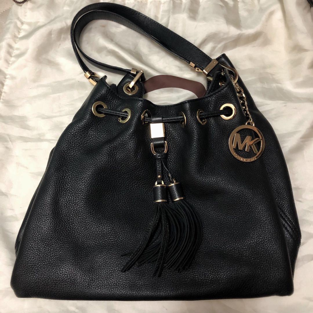 michael kors drawstring purse