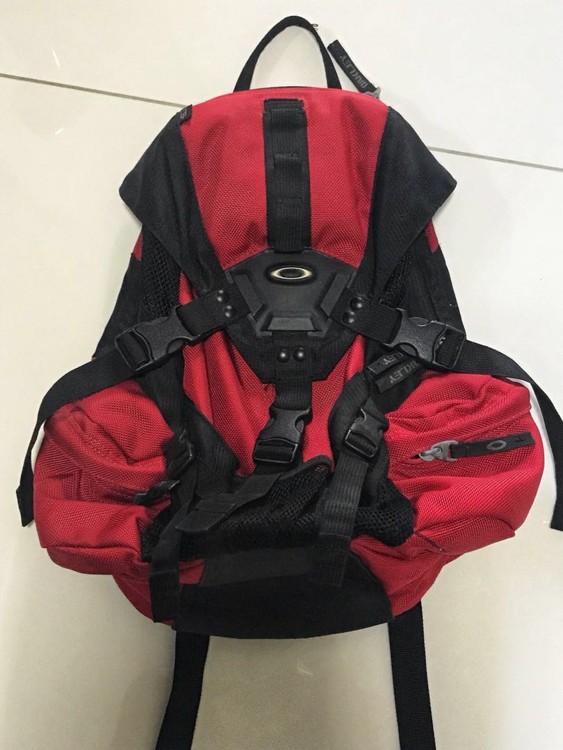oakley mini backpack