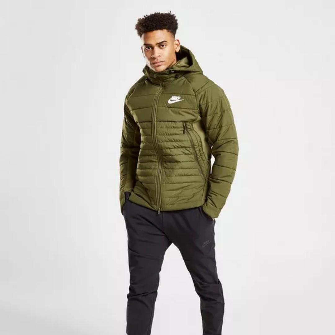 Nike synthetic fill hybrid jacket black sales
