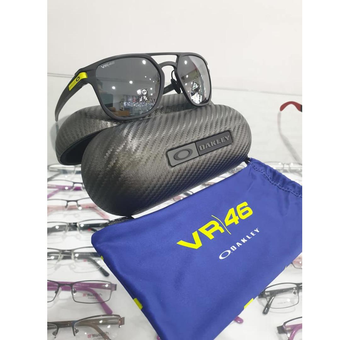 Oakley latch alpha vr46 hot sale