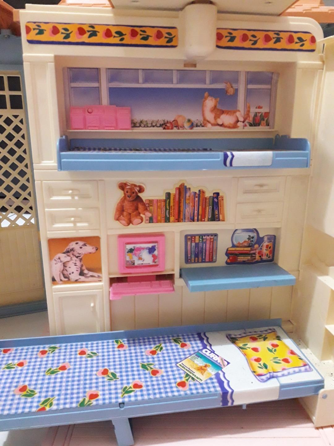 Rumah Barbie Original Toys Collectibles Mainan Di Carousell