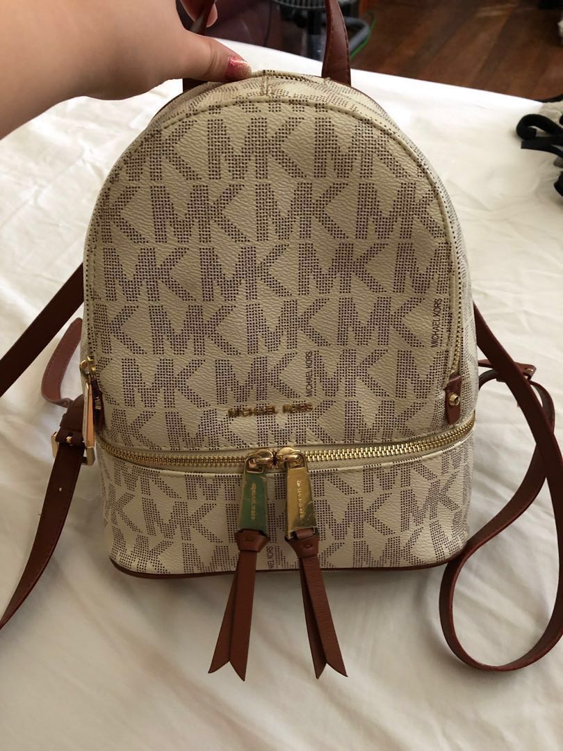 michael kors backpack vanilla
