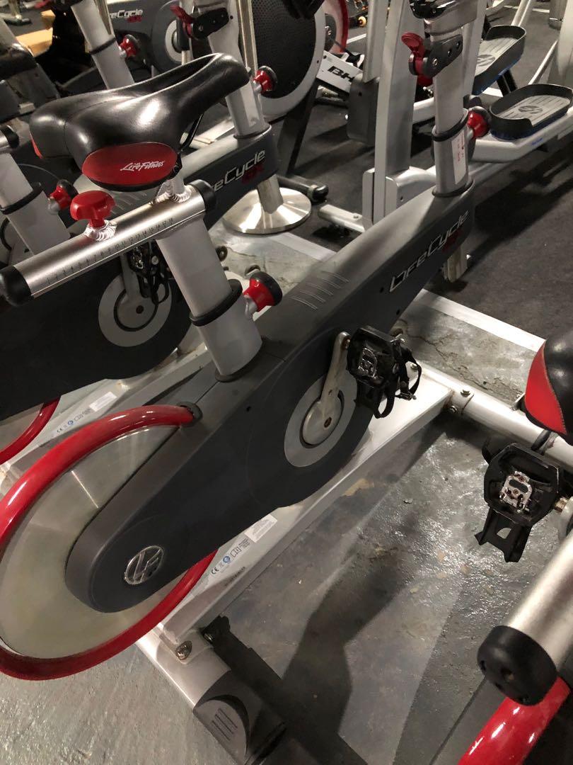 Exercise bike online the warehouse