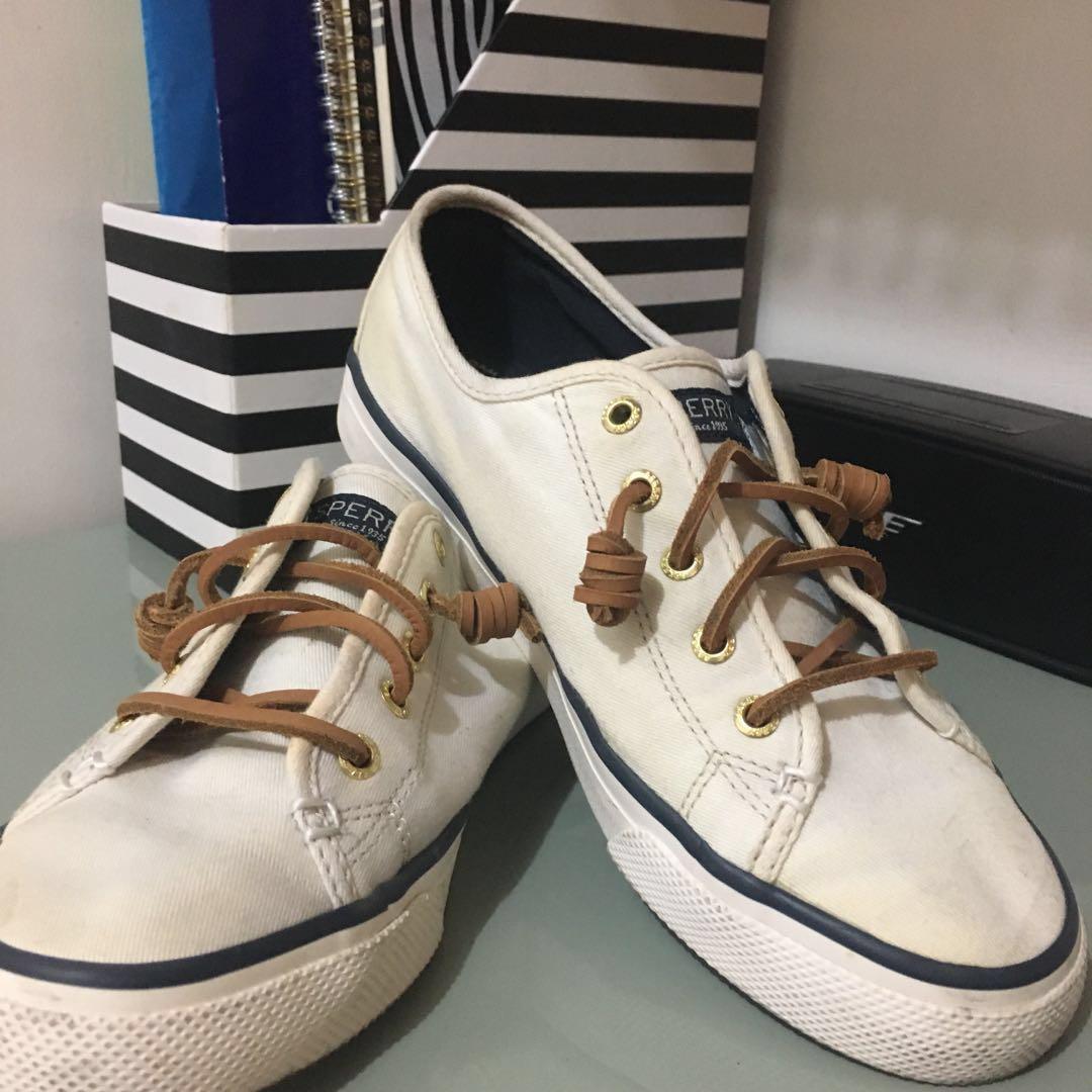 SPERRY WOMEN S SEACOAST SNEAKER Women s Fashion Footwear