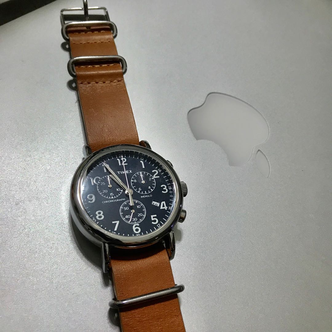 Weekender best sale leather strap