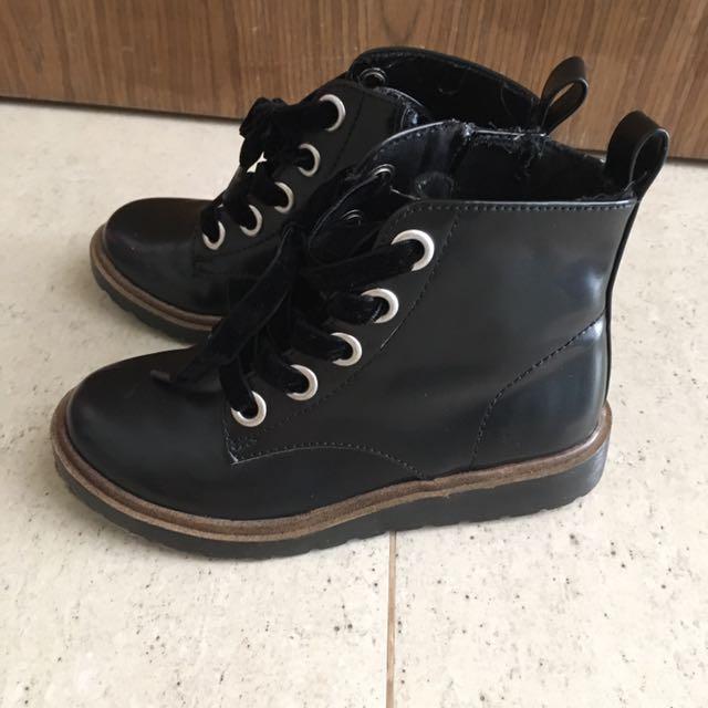 girls boots size 1