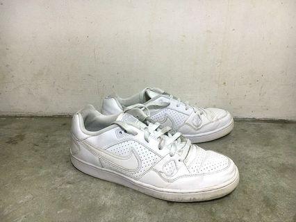 Nike Son of Force