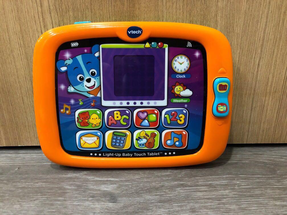 Vtech magnetic store drawing board