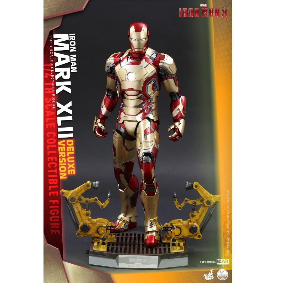 hot toys qs008