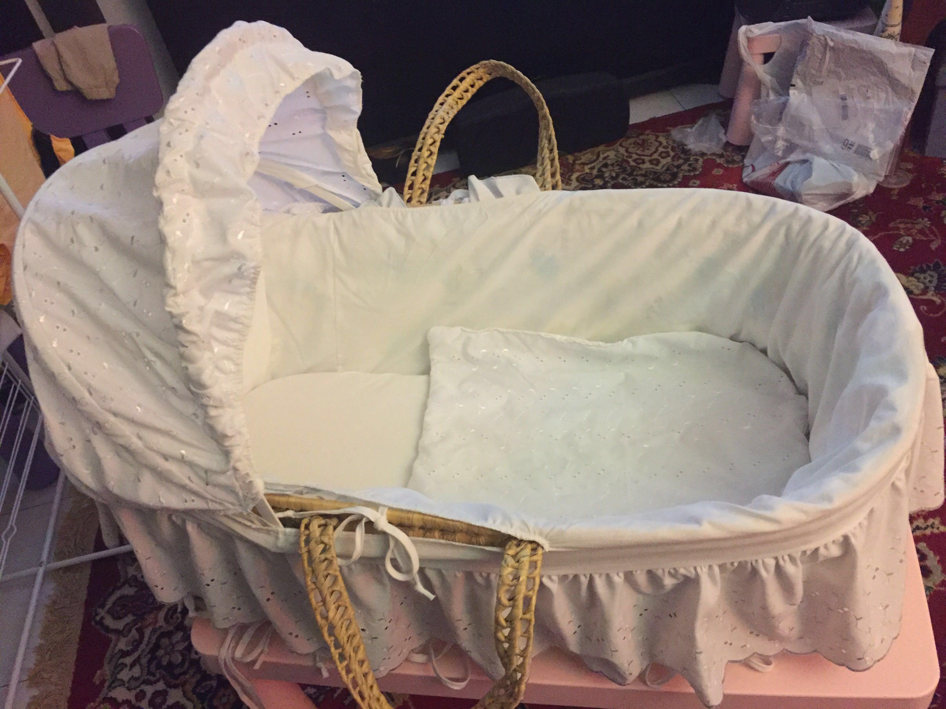 moses basket price