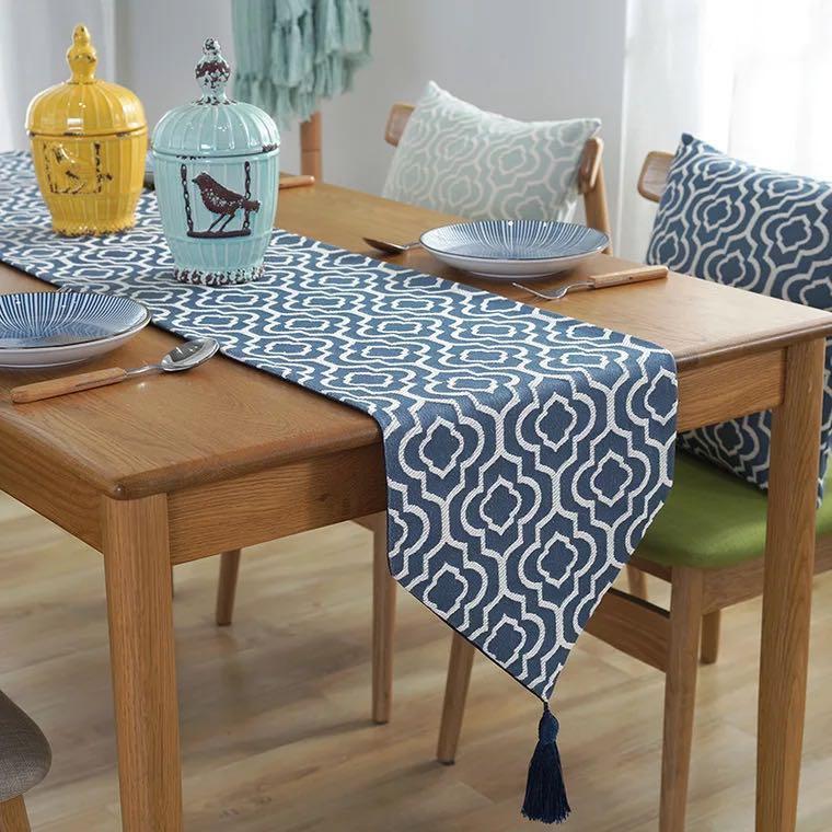 runner cloth